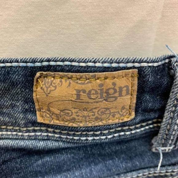 Size 11 Girls Reign 5 Pocket Stretch Denim Blue Jeans - Picture 6 of 8